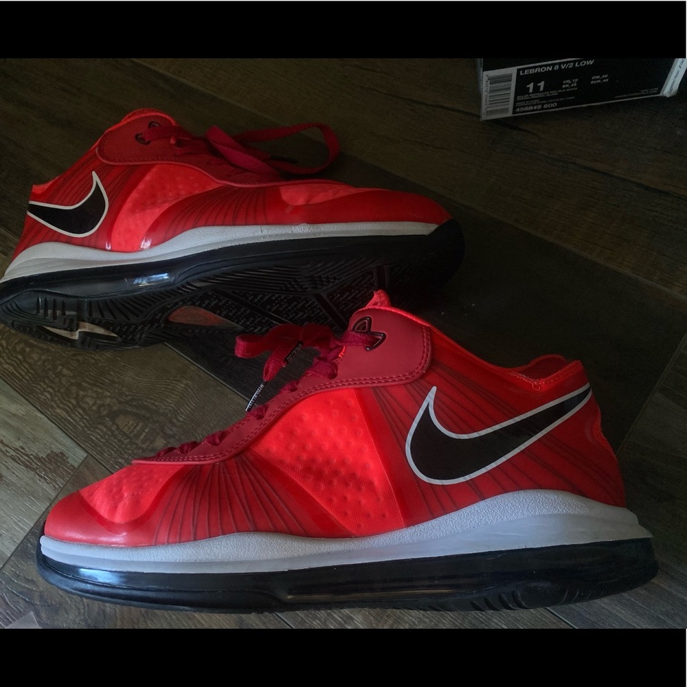 Nike Lebron 8 V2 Low Solar Red sz 11